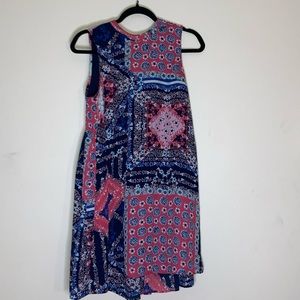 DR2- Floral MIDI Dress w/ Pleating Sz 2, Summer dress